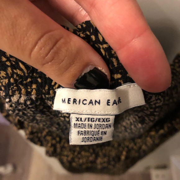 American Eagle Top - Picture 3 of 3